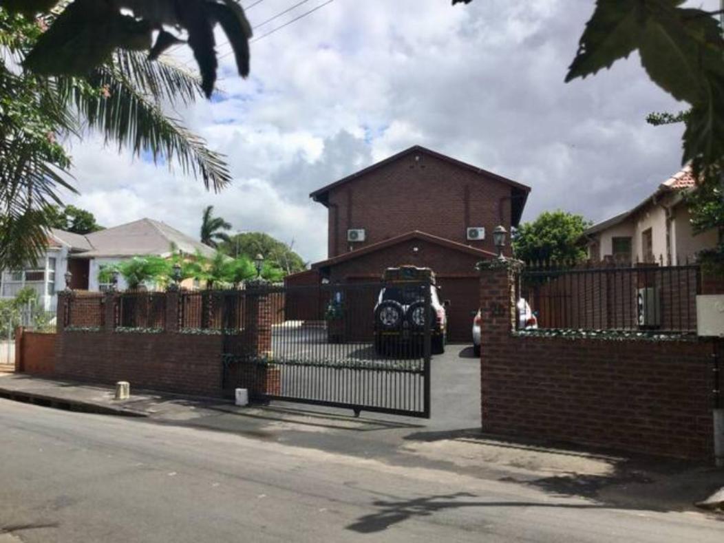The Travel Inn Durban Exterior foto