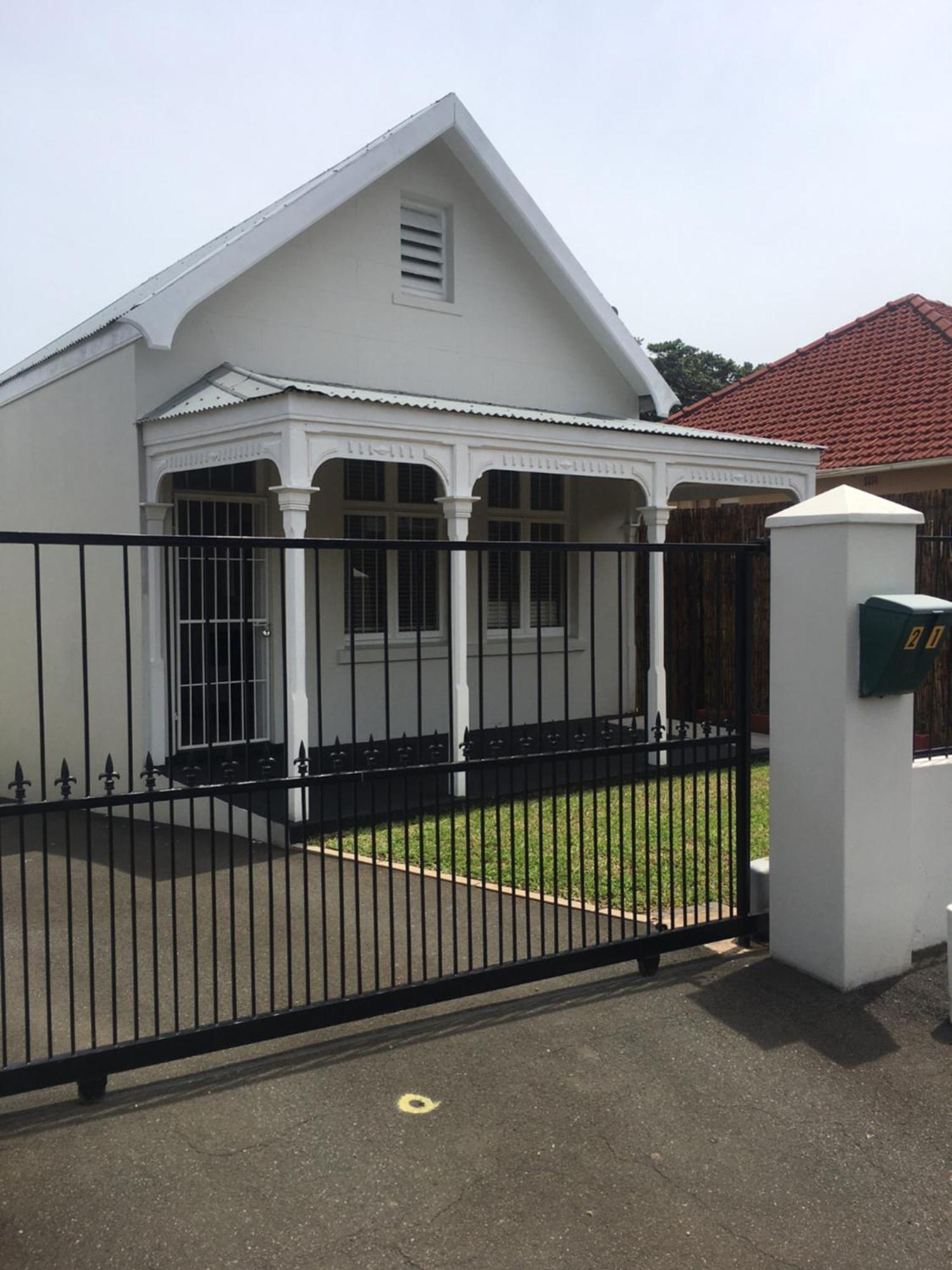 The Travel Inn Durban Exterior foto